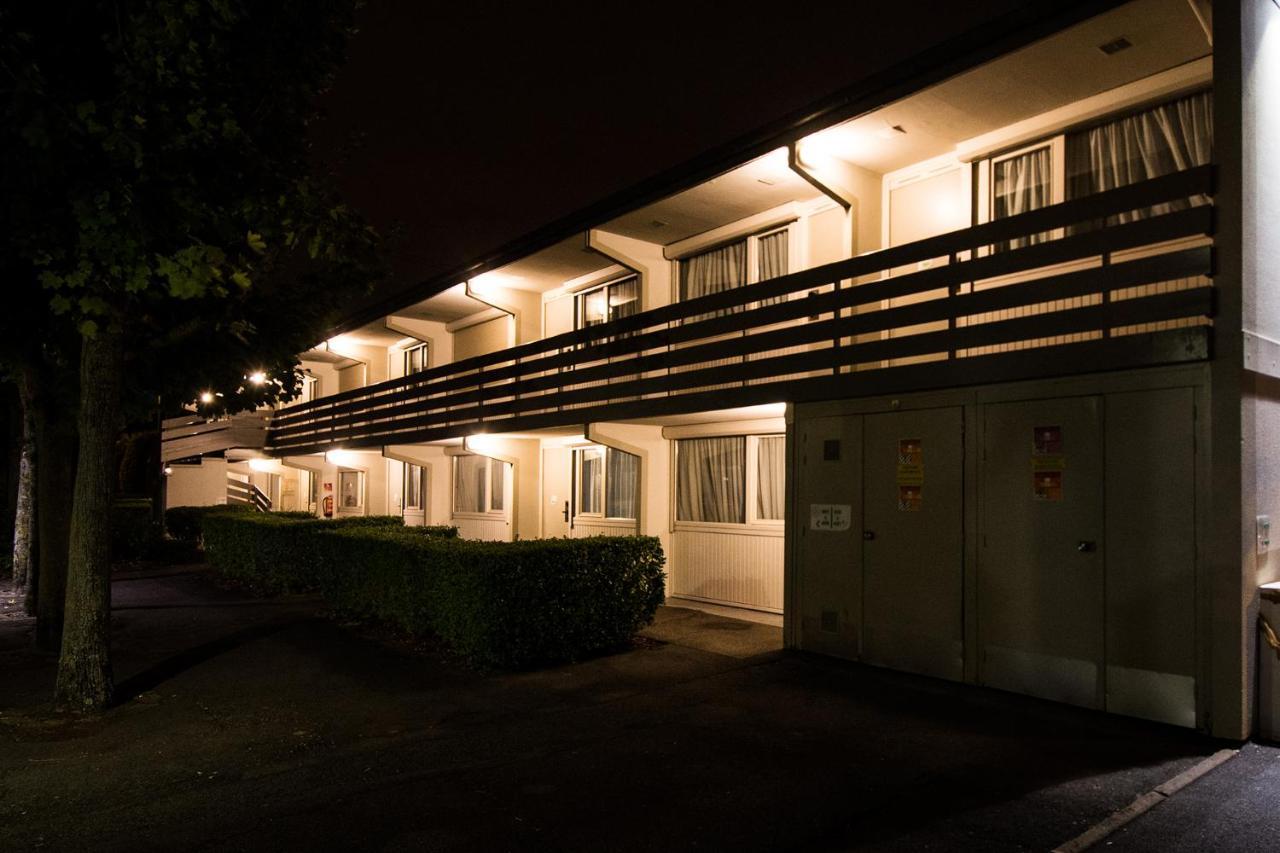 Hotel Campanile Reims Sud - Bezannes Exterior foto